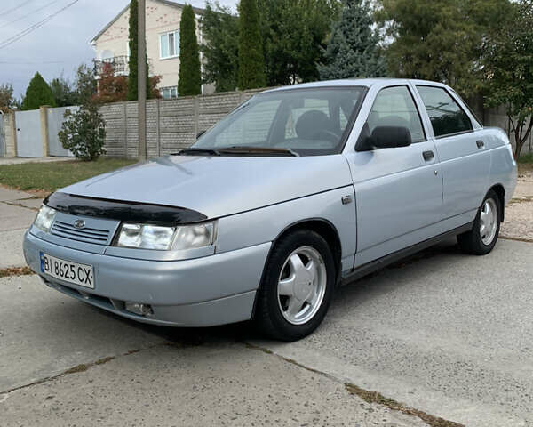 Сірий ВАЗ 2110, об'ємом двигуна 1.5 л та пробігом 215 тис. км за 2100 $, фото 1 на Automoto.ua