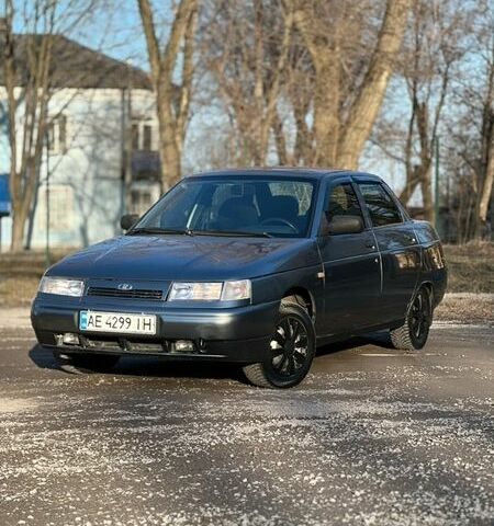 Серый ВАЗ 2110, объемом двигателя 1.6 л и пробегом 294 тыс. км за 1899 $, фото 1 на Automoto.ua