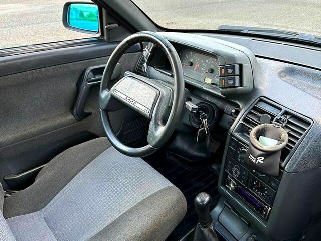 Серый ВАЗ 2110, объемом двигателя 1.6 л и пробегом 198 тыс. км за 2100 $, фото 1 на Automoto.ua