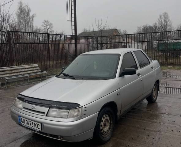 Серый ВАЗ 2110, объемом двигателя 1.6 л и пробегом 215 тыс. км за 1500 $, фото 1 на Automoto.ua