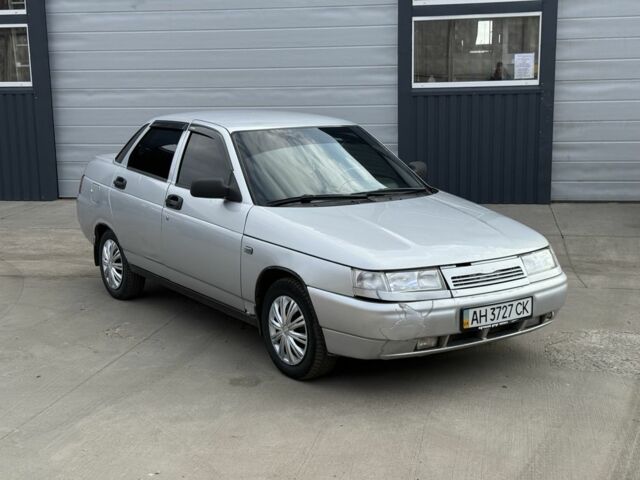 Серый ВАЗ 2110, объемом двигателя 1.6 л и пробегом 180 тыс. км за 1150 $, фото 1 на Automoto.ua