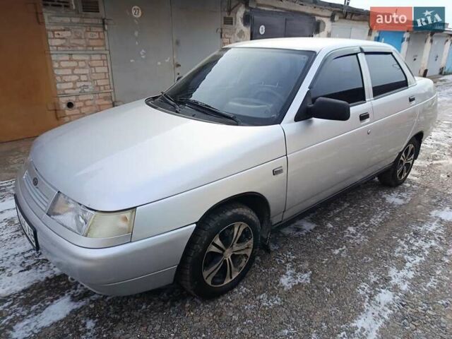 Сірий ВАЗ 2110, об'ємом двигуна 1.6 л та пробігом 130 тис. км за 2450 $, фото 1 на Automoto.ua