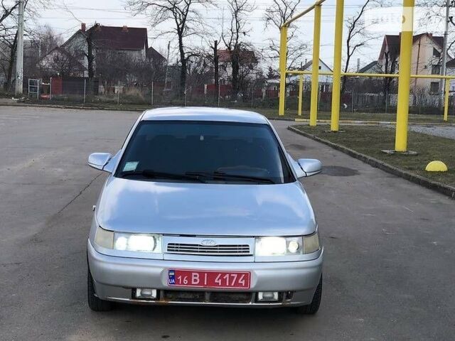 Серый ВАЗ 2110, объемом двигателя 1.6 л и пробегом 136 тыс. км за 3300 $, фото 1 на Automoto.ua