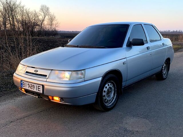 Серый ВАЗ 2110, объемом двигателя 1.6 л и пробегом 0 тыс. км за 2500 $, фото 1 на Automoto.ua
