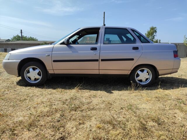 Серый ВАЗ 2110, объемом двигателя 0 л и пробегом 219 тыс. км за 2200 $, фото 1 на Automoto.ua