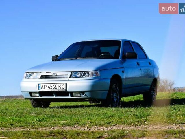 Серый ВАЗ 2110, объемом двигателя 1.6 л и пробегом 190 тыс. км за 2200 $, фото 1 на Automoto.ua