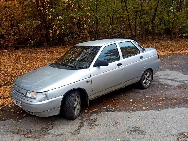 Серый ВАЗ 2110, объемом двигателя 15 л и пробегом 340 тыс. км за 2000 $, фото 1 на Automoto.ua