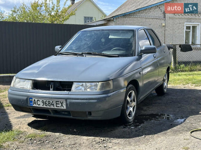 Серый ВАЗ 2110, объемом двигателя 1.6 л и пробегом 200 тыс. км за 1099 $, фото 1 на Automoto.ua