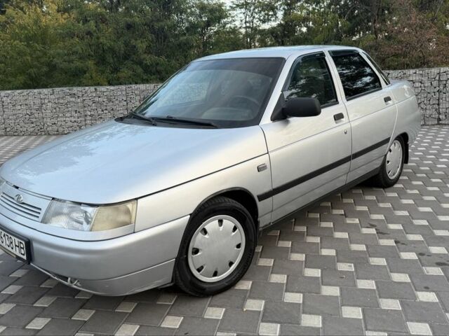 Сірий ВАЗ 2110, об'ємом двигуна 1.6 л та пробігом 145 тис. км за 2711 $, фото 1 на Automoto.ua