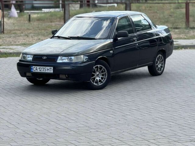 Серый ВАЗ 2110, объемом двигателя 1.6 л и пробегом 203 тыс. км за 954 $, фото 1 на Automoto.ua