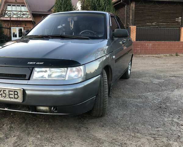 Серый ВАЗ 2110, объемом двигателя 1.6 л и пробегом 200 тыс. км за 3000 $, фото 1 на Automoto.ua