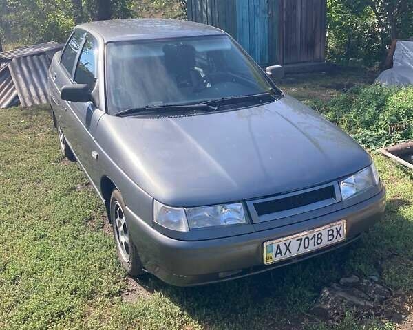 Сірий ВАЗ 2110, об'ємом двигуна 1.6 л та пробігом 256 тис. км за 2000 $, фото 1 на Automoto.ua