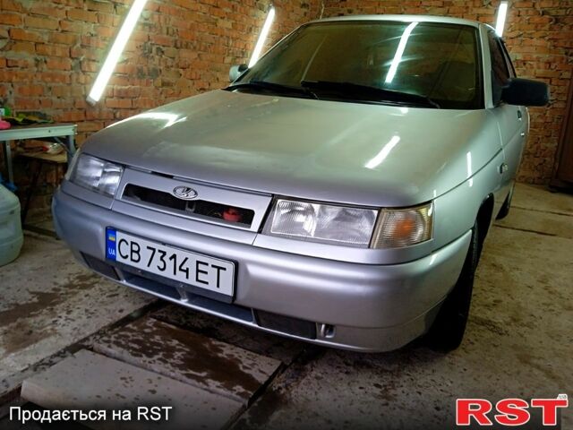 Серый ВАЗ 2110, объемом двигателя 1.6 л и пробегом 200 тыс. км за 2350 $, фото 1 на Automoto.ua