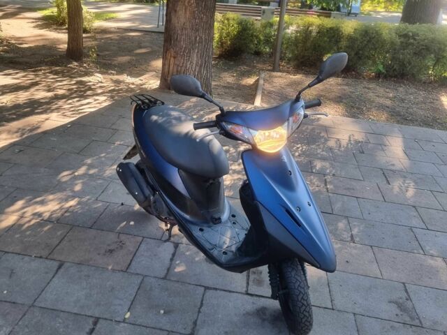 Серый ВАЗ 2110, объемом двигателя 1.6 л и пробегом 185 тыс. км за 1400 $, фото 1 на Automoto.ua