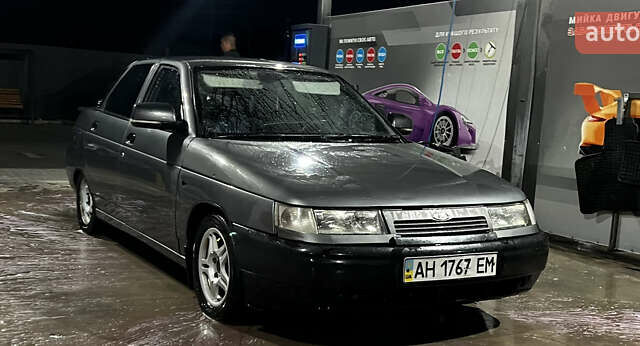 Серый ВАЗ 2110, объемом двигателя 1.6 л и пробегом 200 тыс. км за 2200 $, фото 1 на Automoto.ua