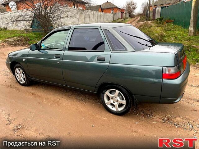 Серый ВАЗ 2110, объемом двигателя 1.6 л и пробегом 110 тыс. км за 2000 $, фото 1 на Automoto.ua