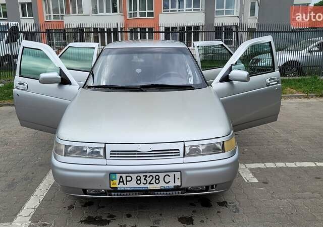 Серый ВАЗ 2110, объемом двигателя 1.6 л и пробегом 109 тыс. км за 2400 $, фото 1 на Automoto.ua