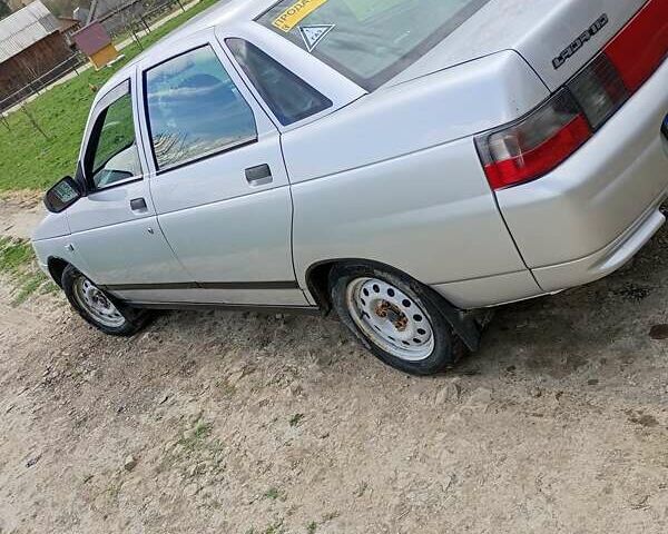 Серый ВАЗ 2110, объемом двигателя 1.6 л и пробегом 101 тыс. км за 1850 $, фото 1 на Automoto.ua