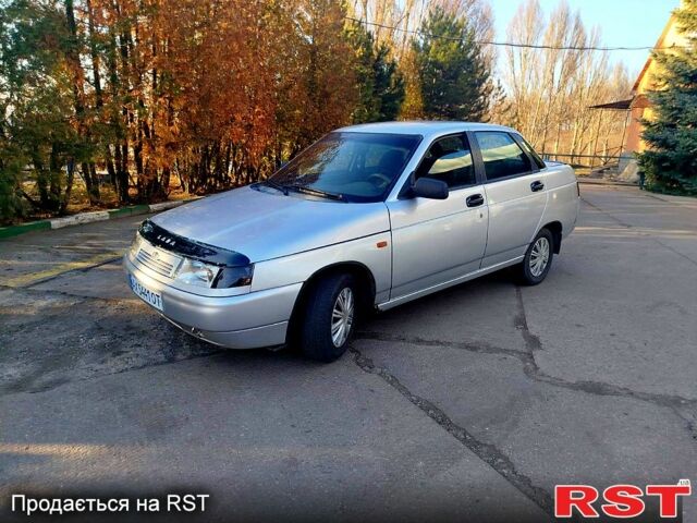 Серый ВАЗ 2110, объемом двигателя 1.6 л и пробегом 140 тыс. км за 1800 $, фото 1 на Automoto.ua