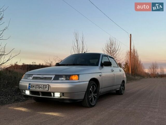 Серый ВАЗ 2110, объемом двигателя 1.6 л и пробегом 240 тыс. км за 2300 $, фото 1 на Automoto.ua