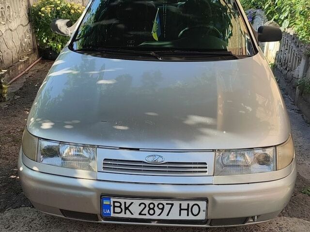Серый ВАЗ 2110, объемом двигателя 1.6 л и пробегом 148 тыс. км за 2600 $, фото 1 на Automoto.ua