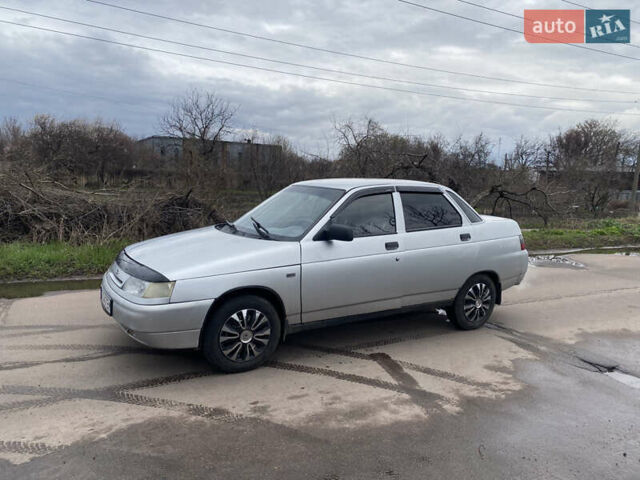 Серый ВАЗ 2110, объемом двигателя 1.6 л и пробегом 250 тыс. км за 2300 $, фото 1 на Automoto.ua