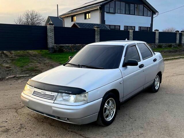 Сірий ВАЗ 2110, об'ємом двигуна 1.6 л та пробігом 160 тис. км за 2200 $, фото 1 на Automoto.ua