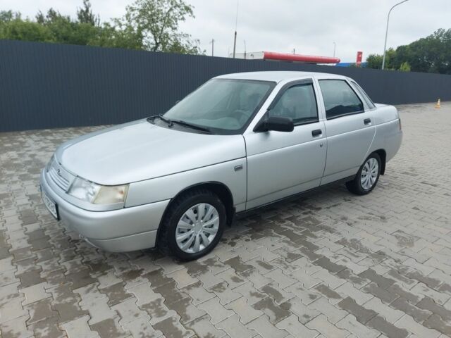 Серый ВАЗ 2110, объемом двигателя 1.6 л и пробегом 131 тыс. км за 1200 $, фото 1 на Automoto.ua