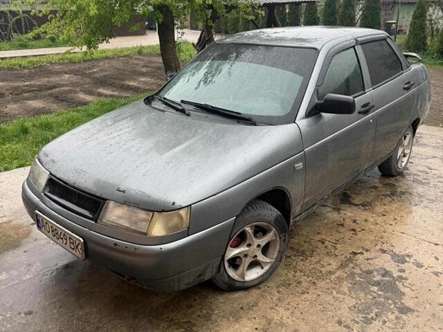 Серый ВАЗ 2110, объемом двигателя 1.6 л и пробегом 300 тыс. км за 600 $, фото 1 на Automoto.ua
