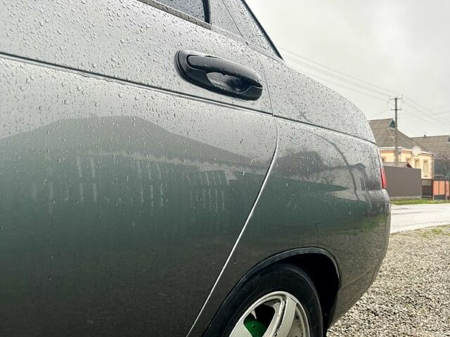 Сірий ВАЗ 2110, об'ємом двигуна 1.6 л та пробігом 160 тис. км за 3000 $, фото 1 на Automoto.ua