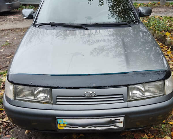 Серый ВАЗ 2110, объемом двигателя 1.6 л и пробегом 82 тыс. км за 3200 $, фото 1 на Automoto.ua