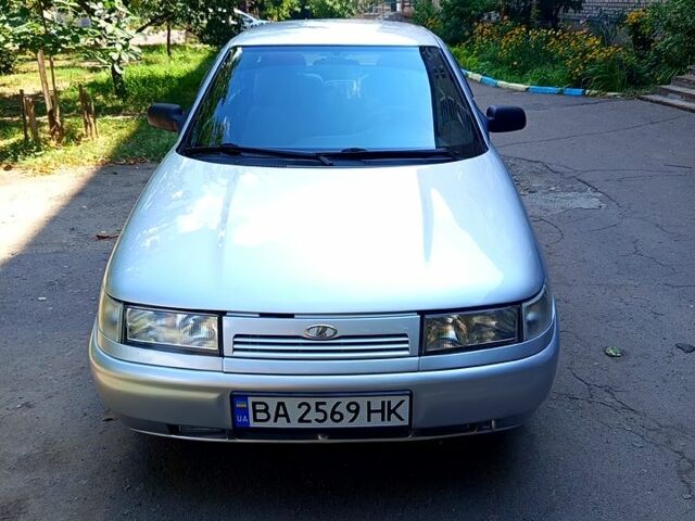 Серый ВАЗ 2110, объемом двигателя 1.6 л и пробегом 75 тыс. км за 2750 $, фото 1 на Automoto.ua