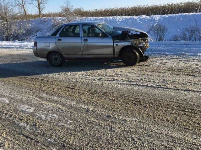 Сірий ВАЗ 2110, об'ємом двигуна 1.6 л та пробігом 73 тис. км за 700 $, фото 1 на Automoto.ua