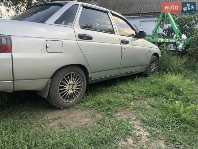 Сірий ВАЗ 2110, об'ємом двигуна 1.6 л та пробігом 229 тис. км за 2500 $, фото 1 на Automoto.ua