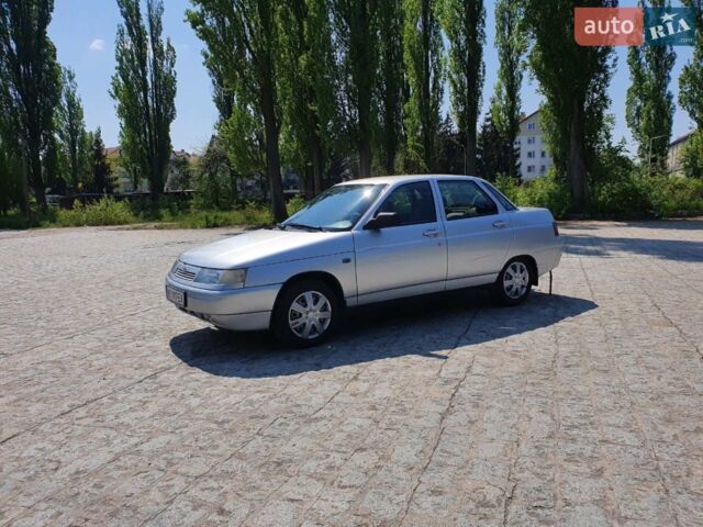 Серый ВАЗ 2110, объемом двигателя 1.6 л и пробегом 140 тыс. км за 2500 $, фото 1 на Automoto.ua