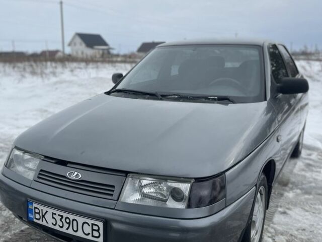 Серый ВАЗ 2110, объемом двигателя 1.6 л и пробегом 122 тыс. км за 2100 $, фото 1 на Automoto.ua