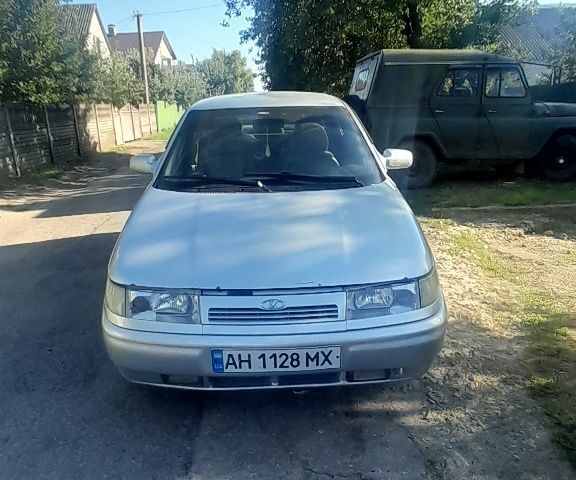 Серый ВАЗ 2110, объемом двигателя 0 л и пробегом 200 тыс. км за 1600 $, фото 1 на Automoto.ua