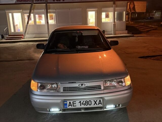 Сірий ВАЗ 2110, об'ємом двигуна 1.6 л та пробігом 190 тис. км за 2000 $, фото 1 на Automoto.ua
