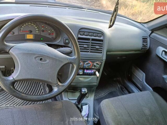 Сірий ВАЗ 2110, об'ємом двигуна 1.6 л та пробігом 129 тис. км за 2500 $, фото 1 на Automoto.ua