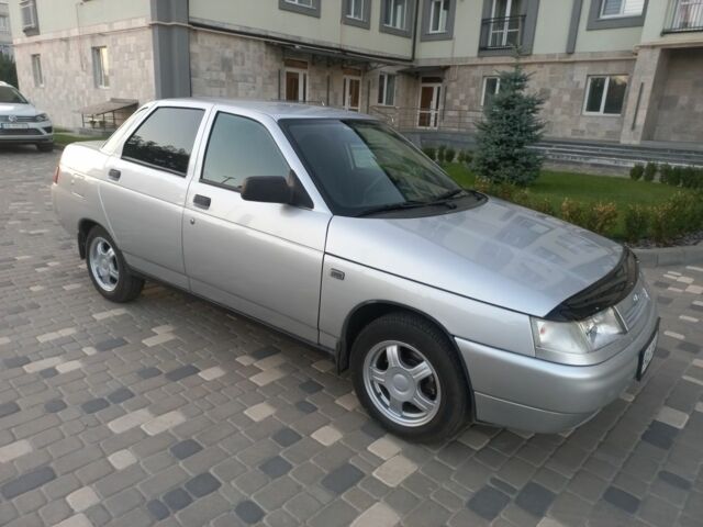Серый ВАЗ 2110, объемом двигателя 1.6 л и пробегом 100 тыс. км за 3311 $, фото 1 на Automoto.ua