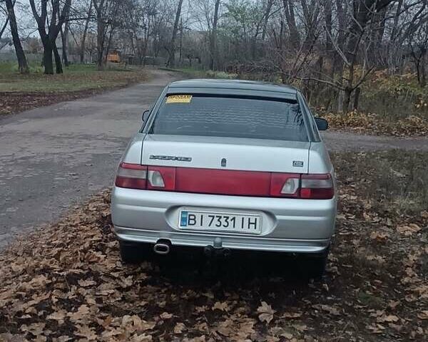 Серый ВАЗ 2110, объемом двигателя 1.6 л и пробегом 220 тыс. км за 2600 $, фото 1 на Automoto.ua