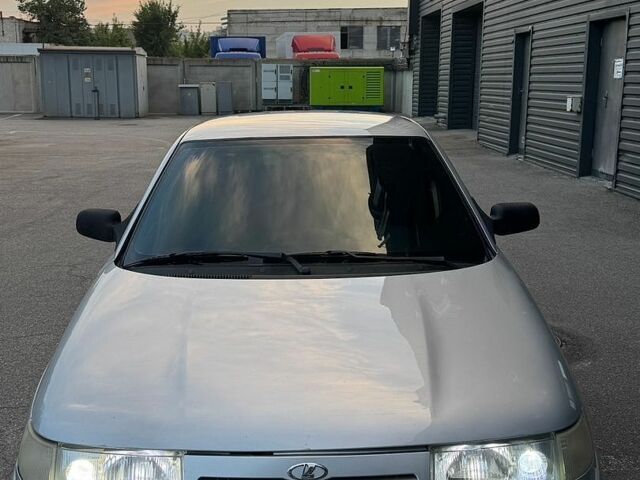 Сірий ВАЗ 2110, об'ємом двигуна 1.6 л та пробігом 120 тис. км за 3300 $, фото 1 на Automoto.ua