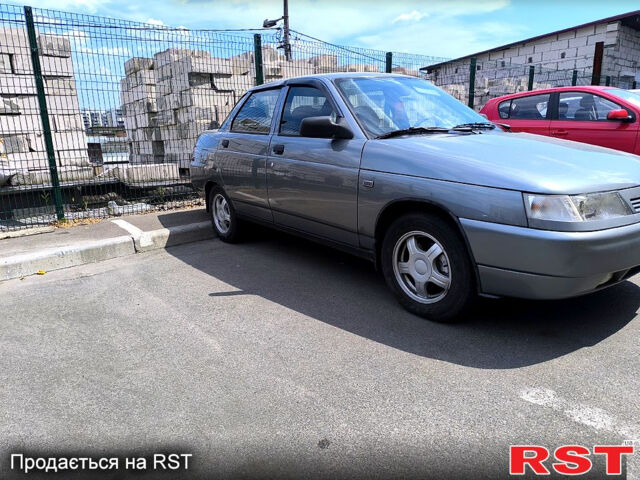 Серый ВАЗ 2110, объемом двигателя 1.6 л и пробегом 33 тыс. км за 3500 $, фото 1 на Automoto.ua