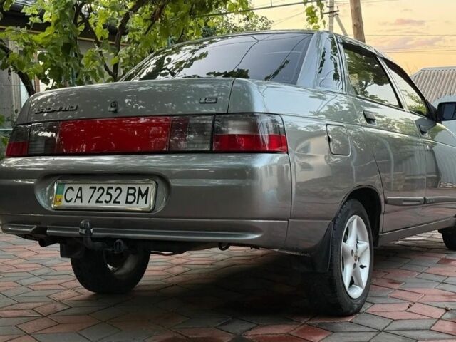 Серый ВАЗ 2110, объемом двигателя 0 л и пробегом 184 тыс. км за 940 $, фото 1 на Automoto.ua
