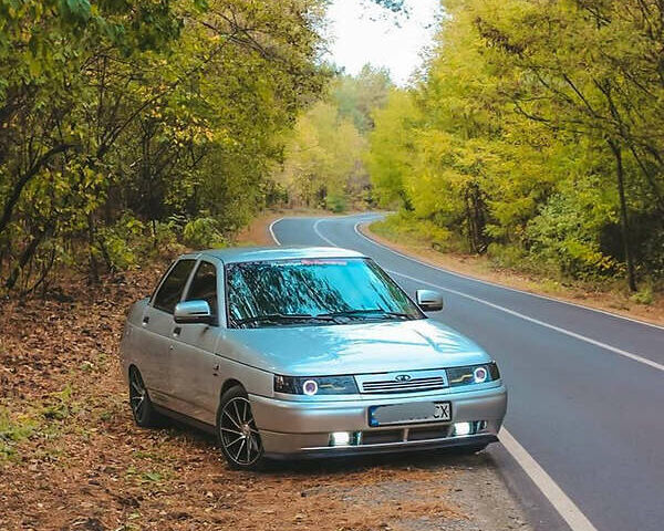 Сірий ВАЗ 2110, об'ємом двигуна 1.62 л та пробігом 185 тис. км за 4300 $, фото 1 на Automoto.ua