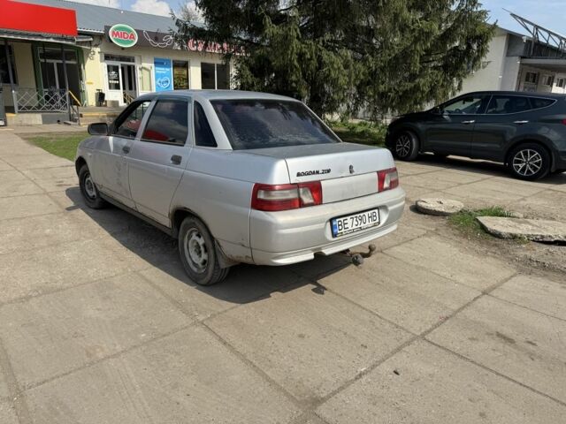 Серый ВАЗ 2110, объемом двигателя 0 л и пробегом 250 тыс. км за 1034 $, фото 1 на Automoto.ua