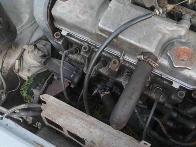 Серый ВАЗ 2110, объемом двигателя 1.5 л и пробегом 200 тыс. км за 800 $, фото 1 на Automoto.ua