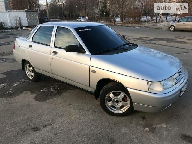 Сірий ВАЗ 2110, об'ємом двигуна 1.6 л та пробігом 70 тис. км за 4700 $, фото 1 на Automoto.ua