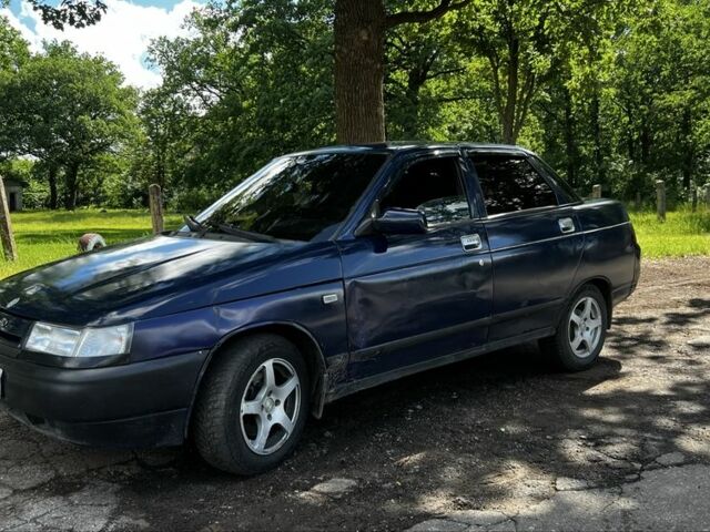 Синий ВАЗ 2110, объемом двигателя 1.5 л и пробегом 263 тыс. км за 825 $, фото 1 на Automoto.ua