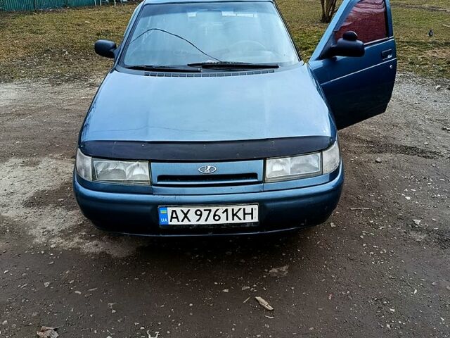 Синий ВАЗ 2110, объемом двигателя 1.5 л и пробегом 325 тыс. км за 1400 $, фото 1 на Automoto.ua